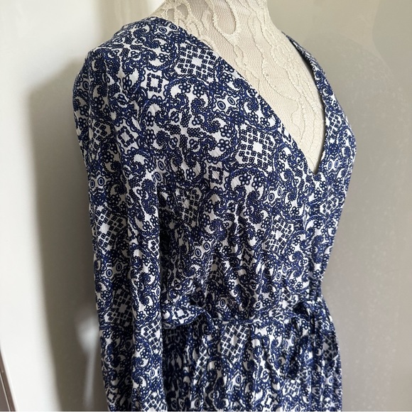 Lulu’s Mandala Daydream Blue Print Maxi Dress sz M - Picture 9 of 15